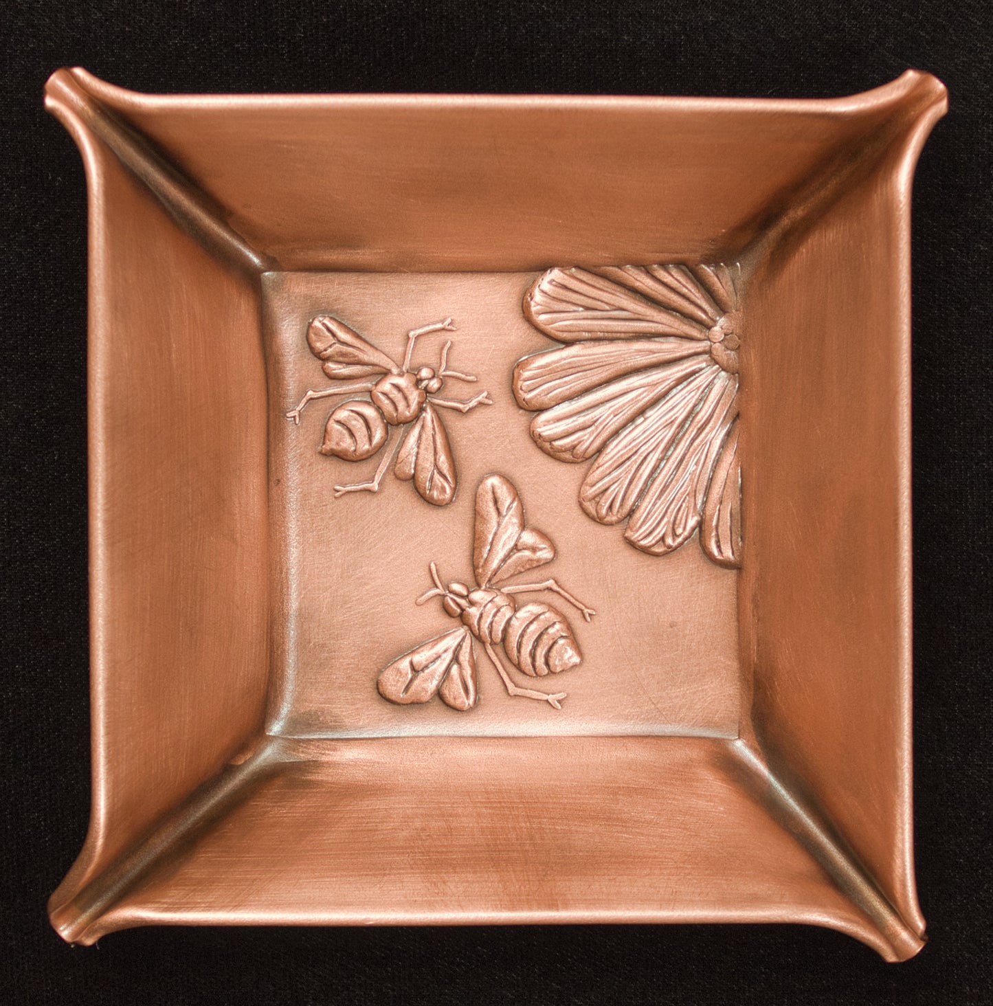 Bee Catchall/Jewelry Tray, Copper, Handmade, 4" x 4", BER44