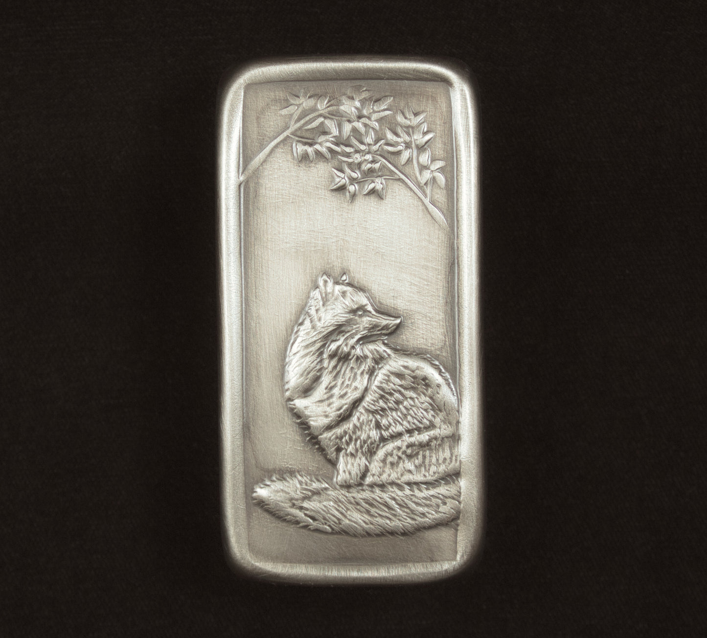 Fox Cabinet Pull, Nickel/Silver, Facing Right, 1.5" x 3"