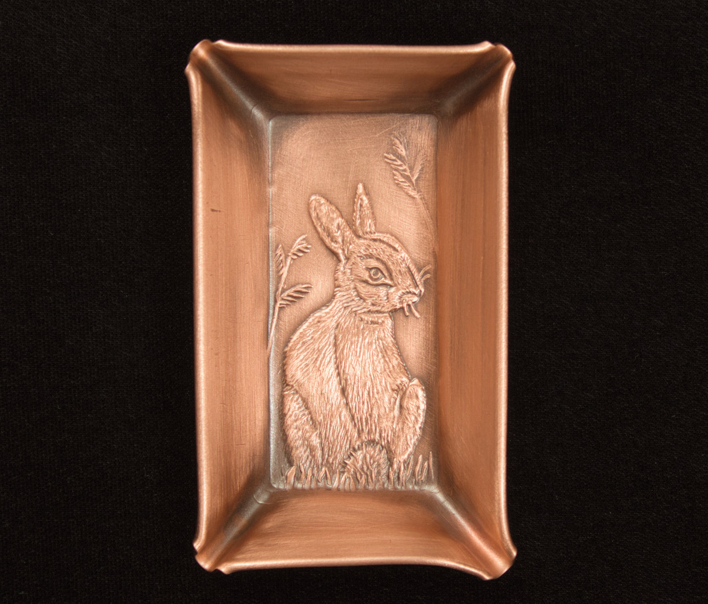 Rabbit Handmade Mini Ring Tray, Facing Right, 2" x 3.5", RAMRR23