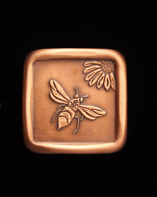 Honey Bee Knob, Copper, Design"B", 1.5" x 1.5"